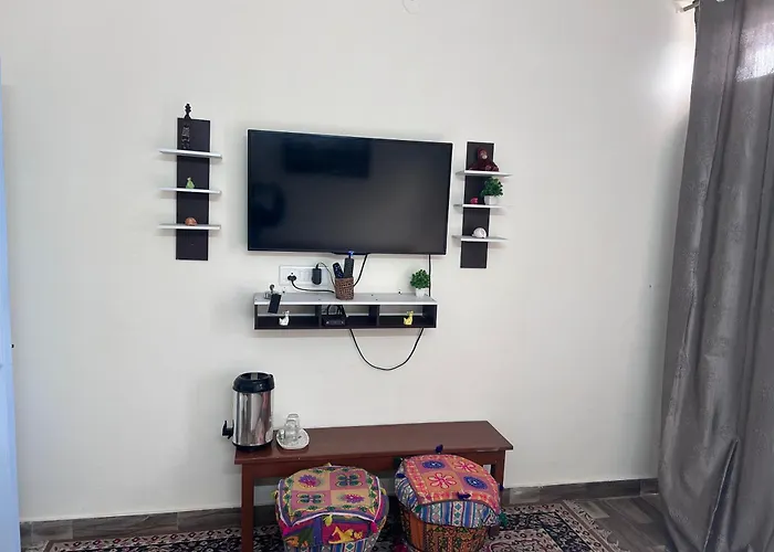 Golden Peacock Heritage Home Stay Jaipur